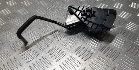 Lexus GS 300 350 430 450H Accelerator throttle pedal 7812030A40 1988003530