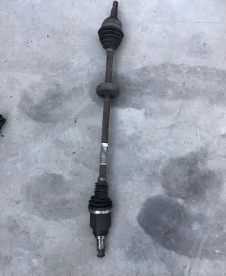 Dacia Sandero Front driveshaft 391007857R