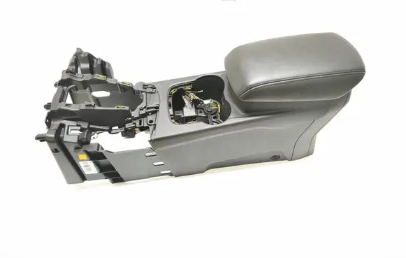 Ford Focus Armrest SD05261024368