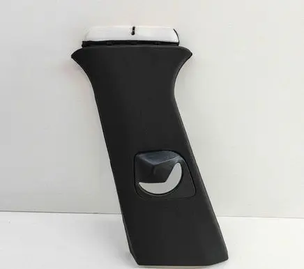 (B) pillar trim (bottom)