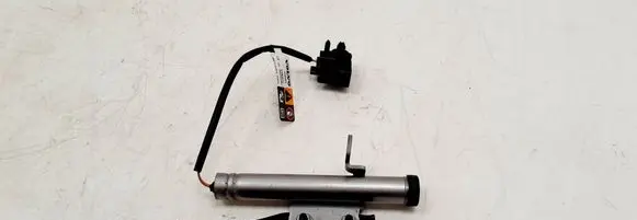 Volvo S90, V90 Bonnet Pedestrian Airbag Actuator 31688050