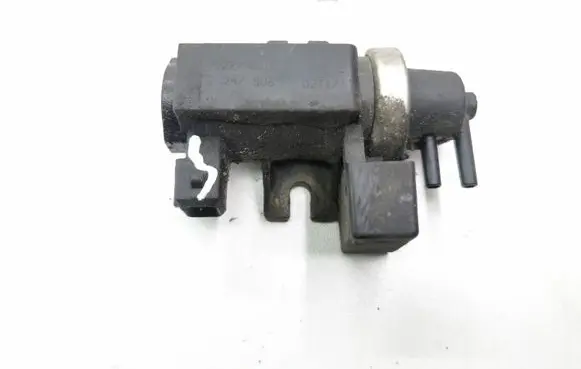 Vacuum valve