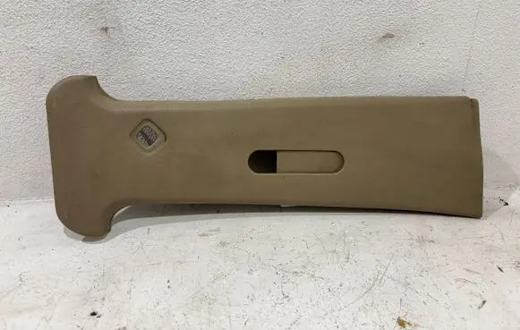Nissan Terrano (D)pillar trim (top) 769130F600