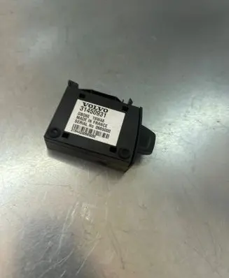 Volvo V70 BSM Control unit 31450931 0985000