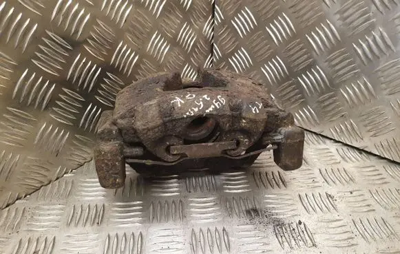 Volkswagen Transporter - Caravelle T4 Front brake caliper