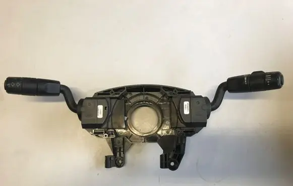 Land Rover Discovery 3 - LR3 Indicator stalk XPC500100PVJ 0201051