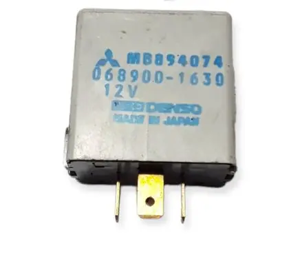 Mitsubishi Pajero Other relay MB894074