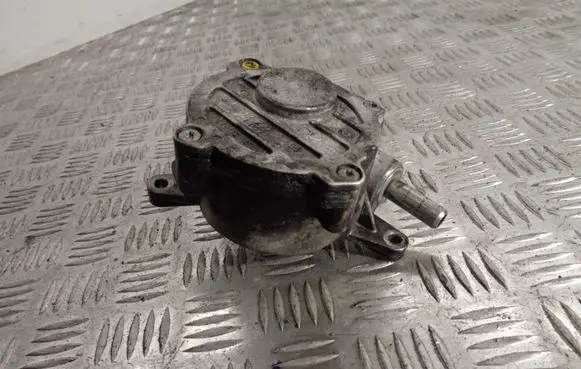 Mercedes-Benz ML W164 Vacuum pump A64223065