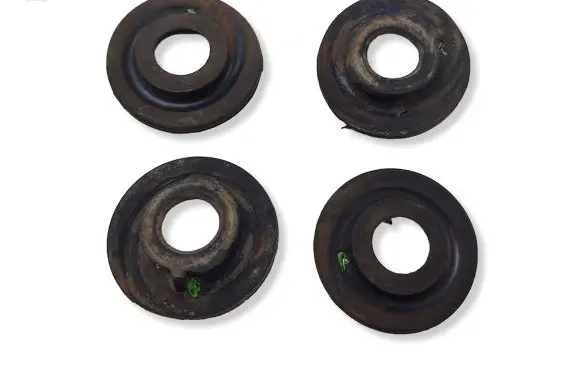 Volkswagen PASSAT B7 Rear coil spring rubber mount 1K0512297D