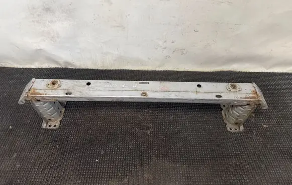 Toyota Avensis T270 Front bumper cross member 5202105051