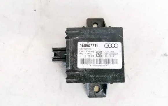Audi A8 S8 D3 4E Alarm control unit/module 4e0907719 510030690