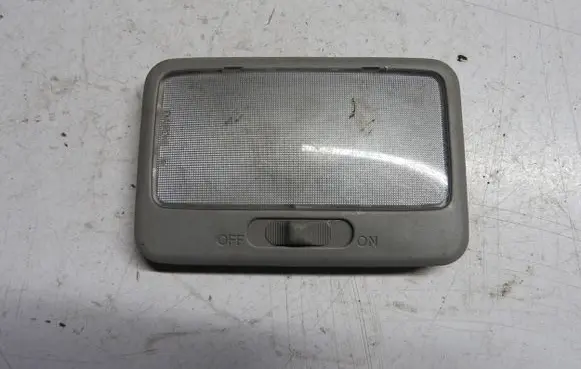 Honda HR-V Front door interior light 