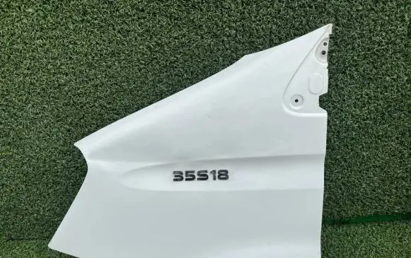 Iveco Daily 4th gen Fender 3800002