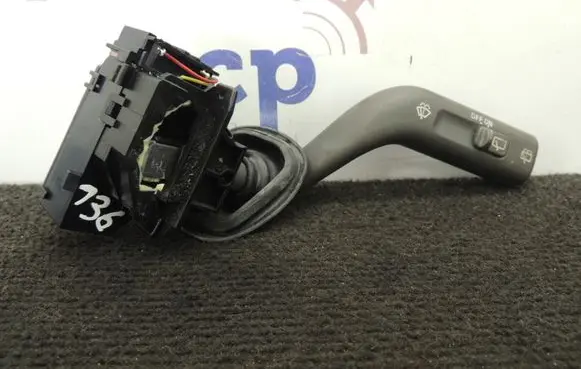 Volvo S40, V40 Wiper control stalk D136