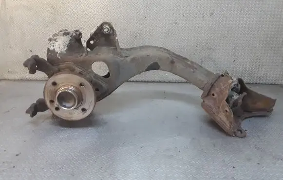 Mini One - Cooper R50 - 53 Rear wheel hub spindle/knuckle