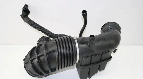 BMW X7 G07 Intake resonator 5A1F9C2 13715A1F9C2