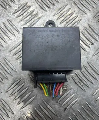 Toyota Land Cruiser (J120) Tow bar trailer control unit/module 10R047537