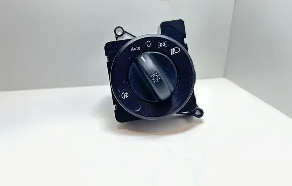 Mercedes-Benz Sprinter W906 Light switch A9065450204