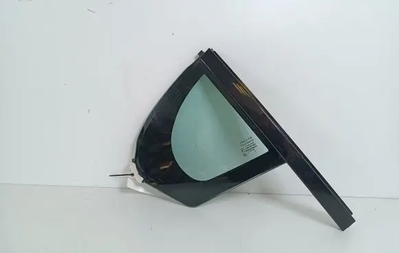 Rear vent window glass