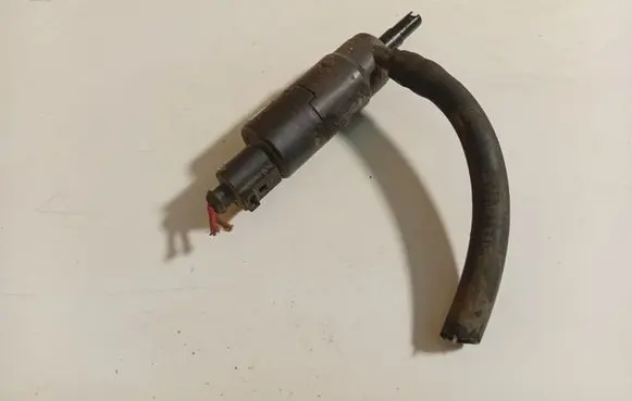 Audi A6 S6 C5 4B Headlight washer pump 3B0955681A