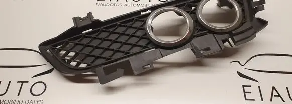 Mercedes-Benz E AMG W212 Front fog light trim/grill A2078801005