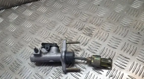 Clutch slave cylinder