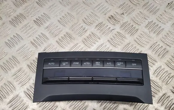 Mercedes-Benz E C207 W207 Climate control unit A2129005218