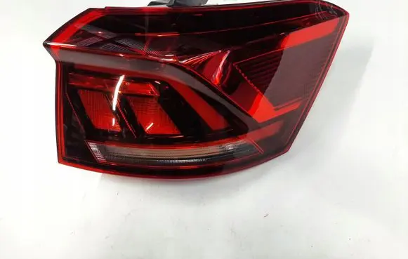 Volkswagen T-Roc Rear/tail lights 2GA945096D