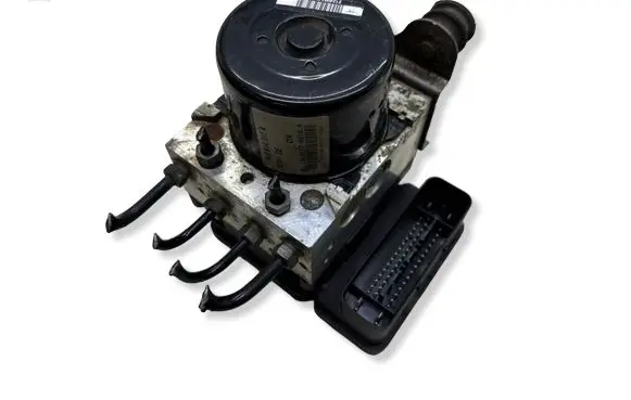 Audi Q7 4L ABS Pump 4L0614517A