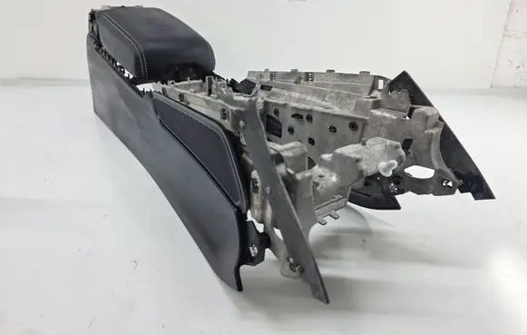 Porsche Macan (95B) Center console 95B863239JG