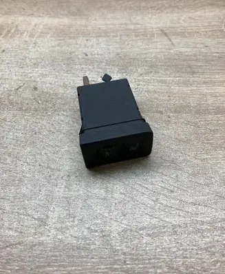Volkswagen Golf IV Seat heating switch 1J0963564B