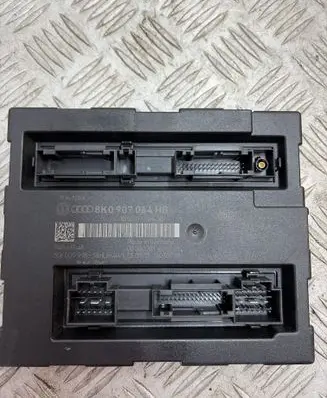 Audi A4 S4 B8 8K Central body control module 8K0907064HB
