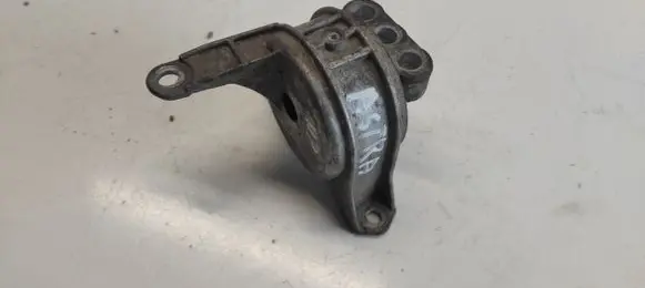Opel Astra G Engine mount bracket 24247298 210491212