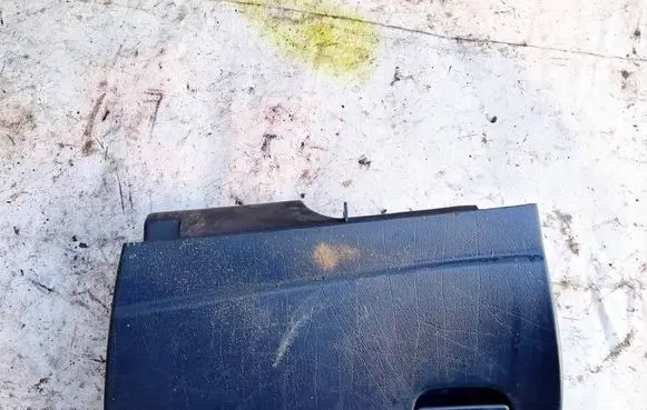 Volkswagen Sharan Glove box 