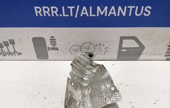 Volvo V60 Heat shield in engine bay 30777164