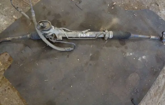 Skoda Fabia Mk2 (5J) Steering rack SCL3190911F626
