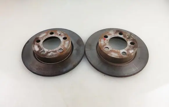 Seat Leon (1M) Rear brake disc