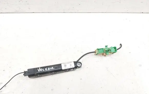 Volkswagen Golf Plus Aerial antenna amplifier 5M0035577