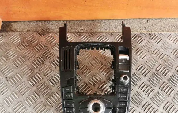 Audi A4 S4 B8 8K Head unit multimedia control 8T0919611B