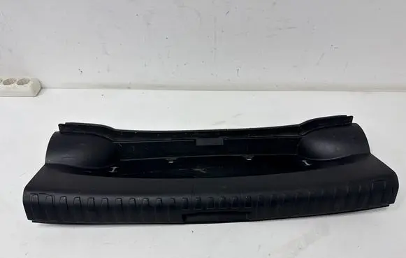 BMW 1 E81 E87 Trunk/boot sill cover protection 7123336