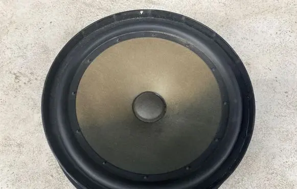 Skoda Octavia Mk2 (1Z) Front door speaker 1Z0035411N