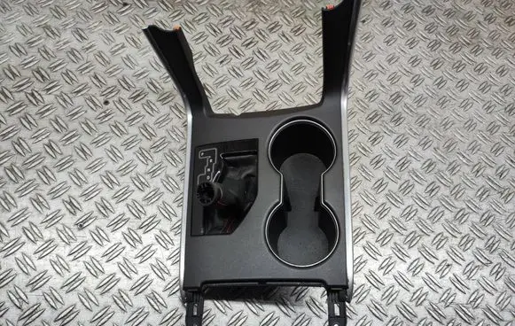 Toyota Camry Gear shifter surround trim plastic 5880506351 5562506110