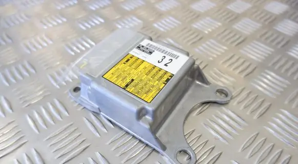 Toyota RAV 4 (XA40) Airbag control unit/module 8917042430
