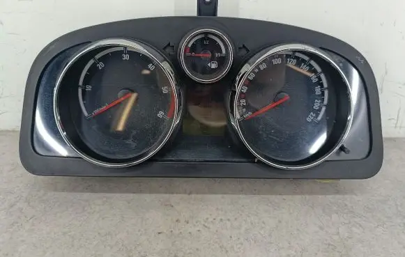 Opel Antara Speedometer (instrument cluster) 96627602