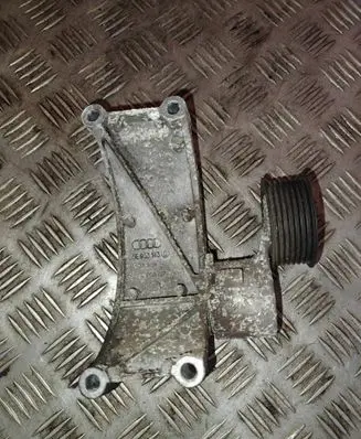 Audi A7 S7 4G Generator/alternator bracket 06E903143