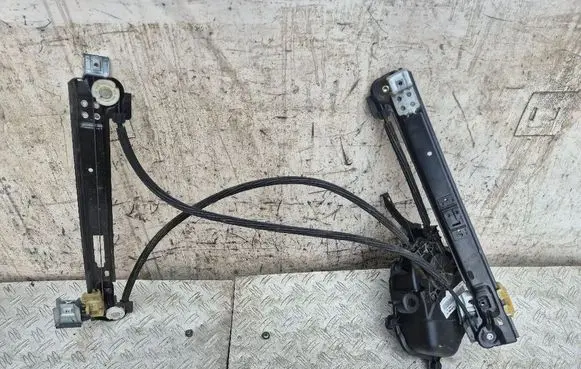 Seat Ibiza IV (6J,6P) Front door electric window regulator 6J3837401 6J4867435