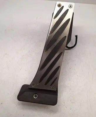 BMW 1 E82 E88 Accelerator throttle pedal 35426786589 35426793742 35426770935