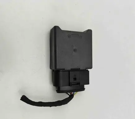 Skoda Kamiq Fuel injection pump control unit/module 5Q0906093A