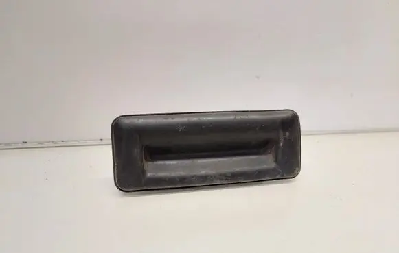 Skoda Rapid (NH) Tailgate opening switch 5E0827566