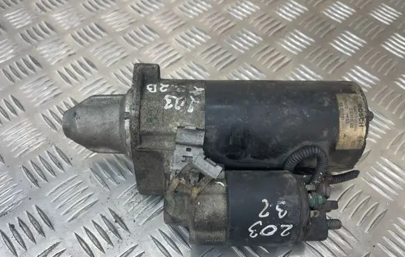 Mercedes-Benz E W211 Starter motor 0051510101